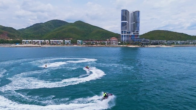 Libera Nha Trang trở thành điểm đến yêu thích với hoạt động thể thao biển đa dạng. Nguồn: KDI Holdings.